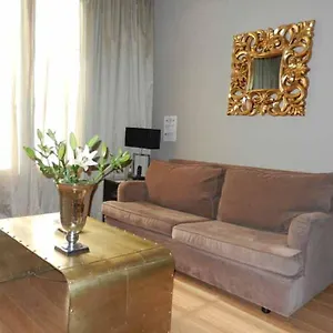 Grandom Apartahotel Barcelona